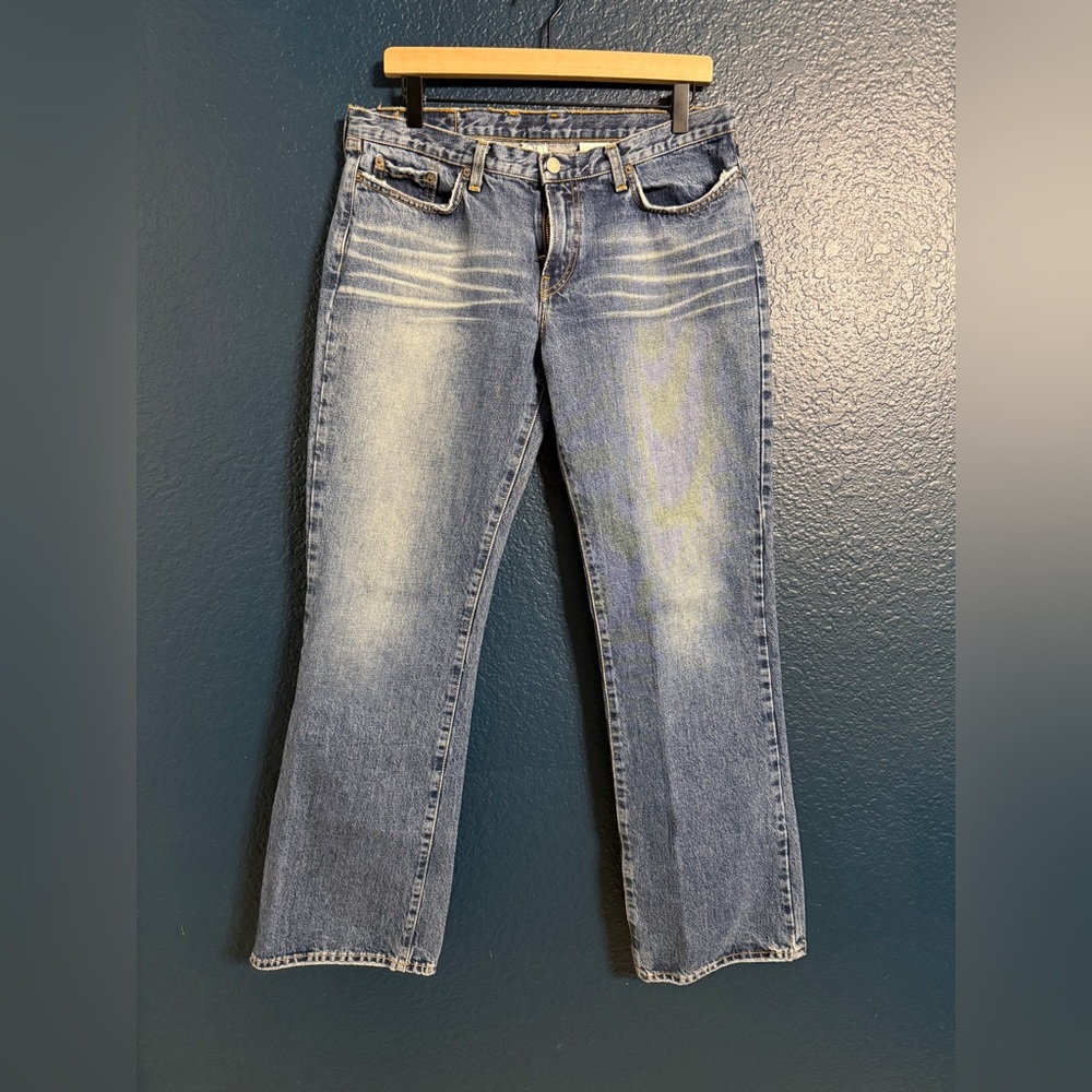 Lucky Brand Classic Loose Fitting Blue Denim Jeans